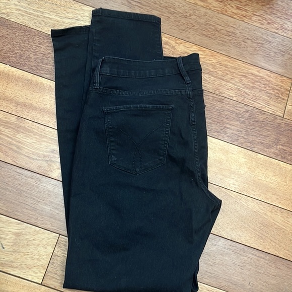 Calvin Klein Jeans, 10x32 curvy skinny - Picture 3 of 3